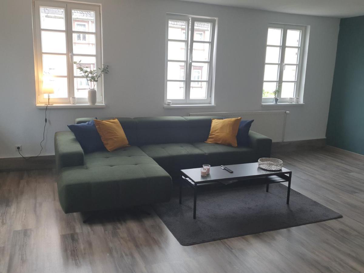 Gemuetliche Wohnung *Zentral* *Netflix* *Parkplatz* Bad Laasphe Buitenkant foto