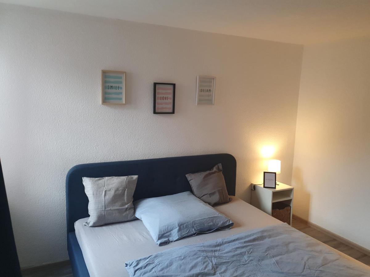 Gemuetliche Wohnung *Zentral* *Netflix* *Parkplatz* Bad Laasphe Buitenkant foto